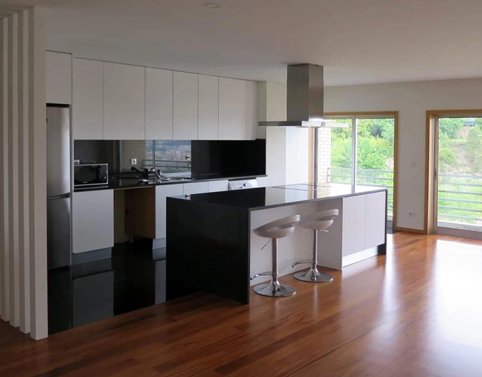 Cusine sur mesure Menuiserie Ronaldo