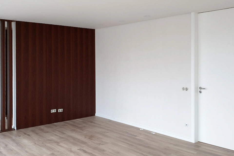 entree menuiserie bois cannes