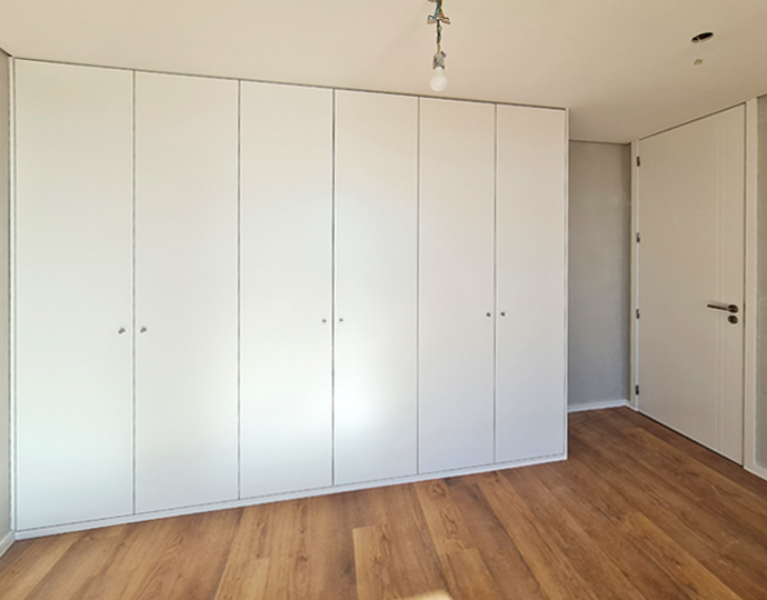 Placard Long Menuiserie Ronaldo